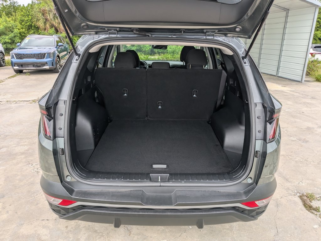 Used 2022 Hyundai Tucson SEL FWD image 12