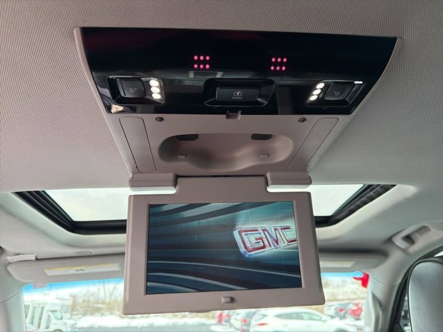 Used 2018 GMC Yukon Denali w/ Open Road Package image 27