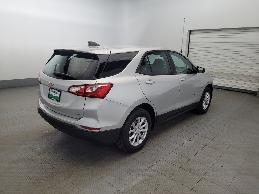 Used 2021 Chevrolet Equinox LS AWD/4WD image 9