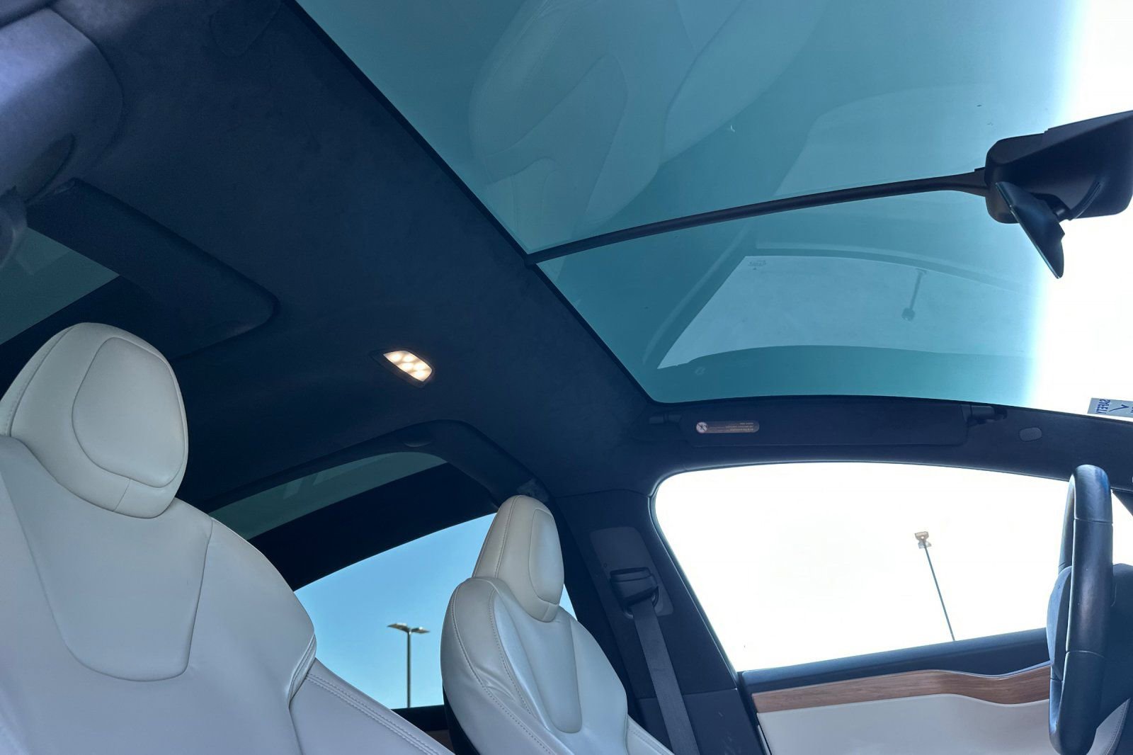 Used 2020 Tesla Model X Performance image 22