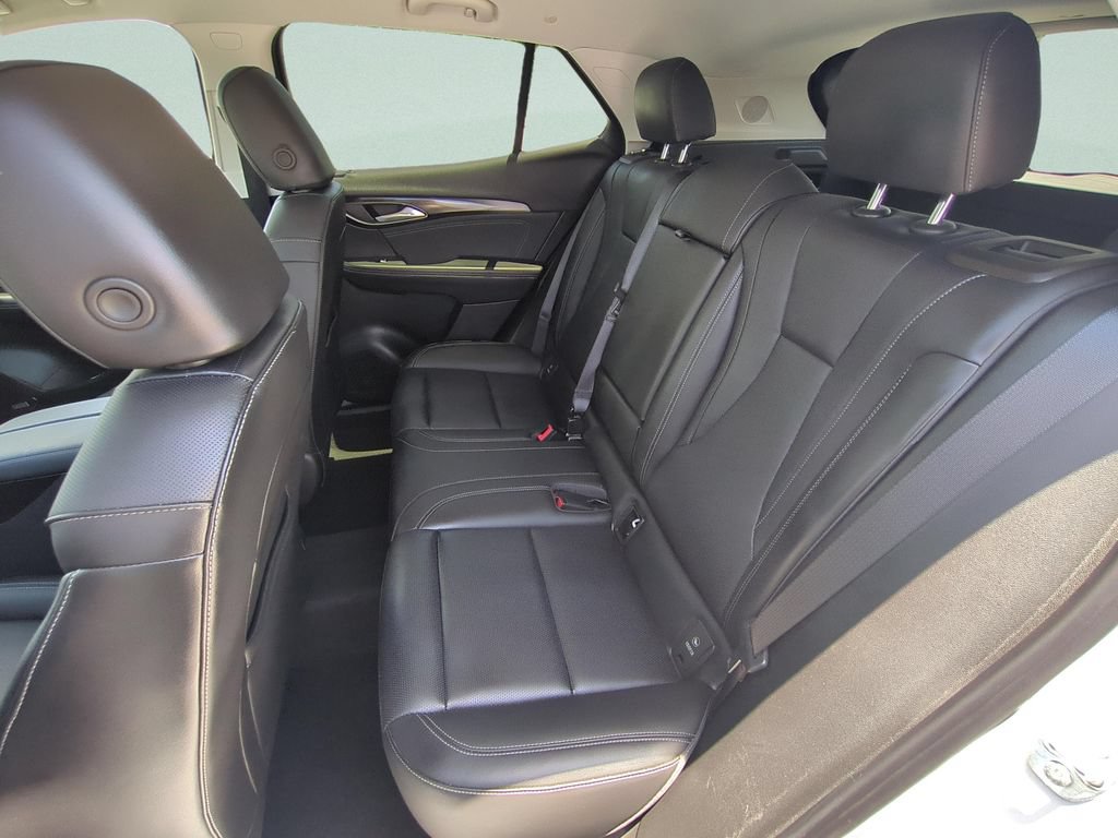 Used 2025 Buick Envision Preferred AWD/4WD image 11