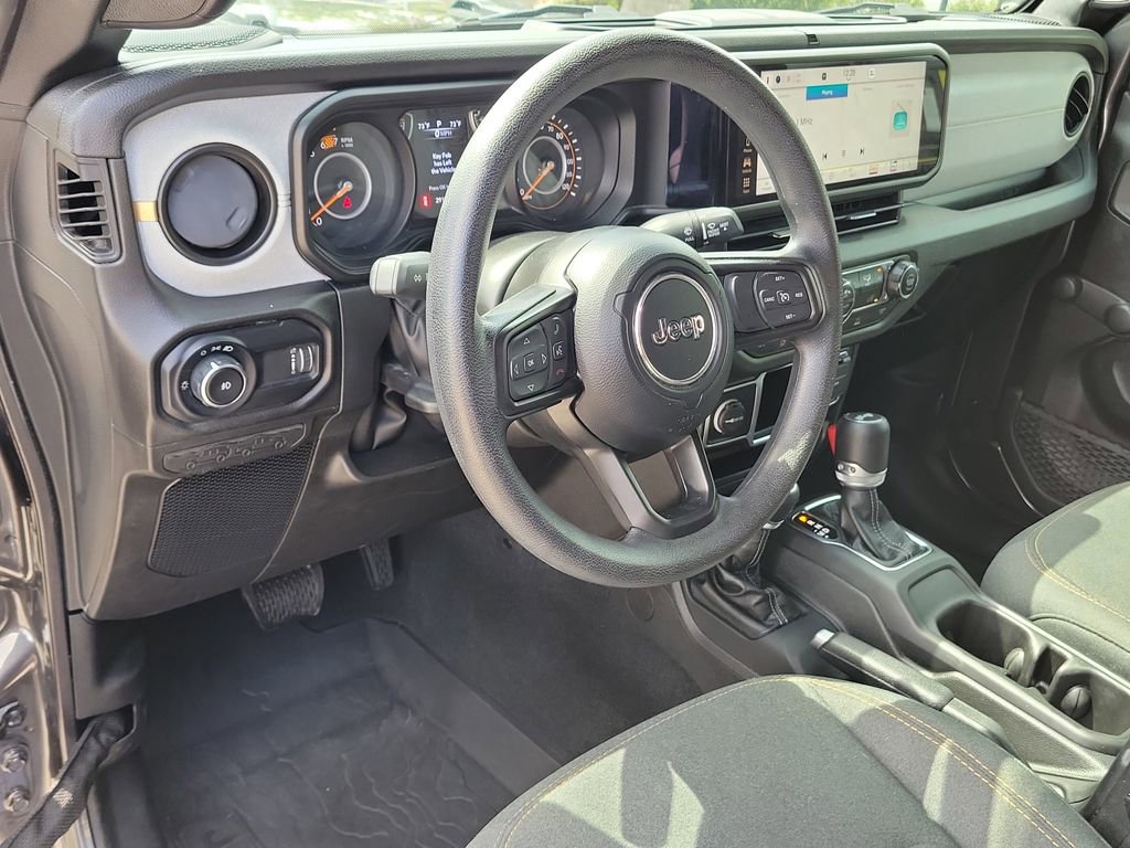 Used 2024 Jeep Wrangler Sport image 16