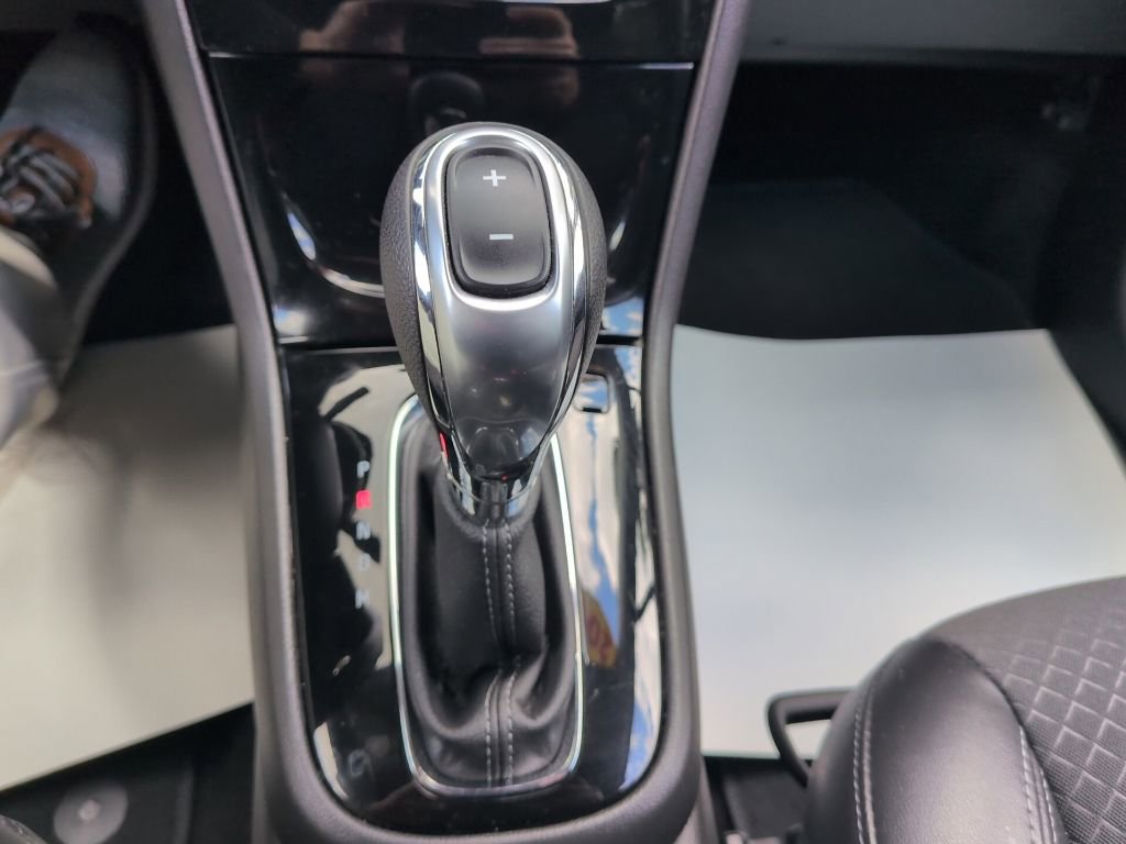 Used 2019 Buick Encore Sport Touring w/ Safety Package FWD image 44