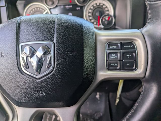 Used 2017 RAM 1500 Laramie AWD/4WD image 17
