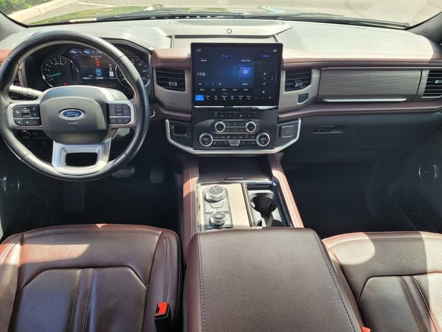 Used 2024 Ford Expedition Limited AWD/4WD image 11
