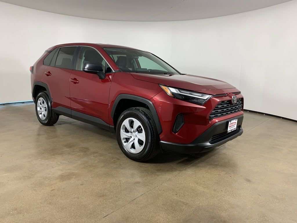 Used 2024 Toyota RAV4 LE image 5