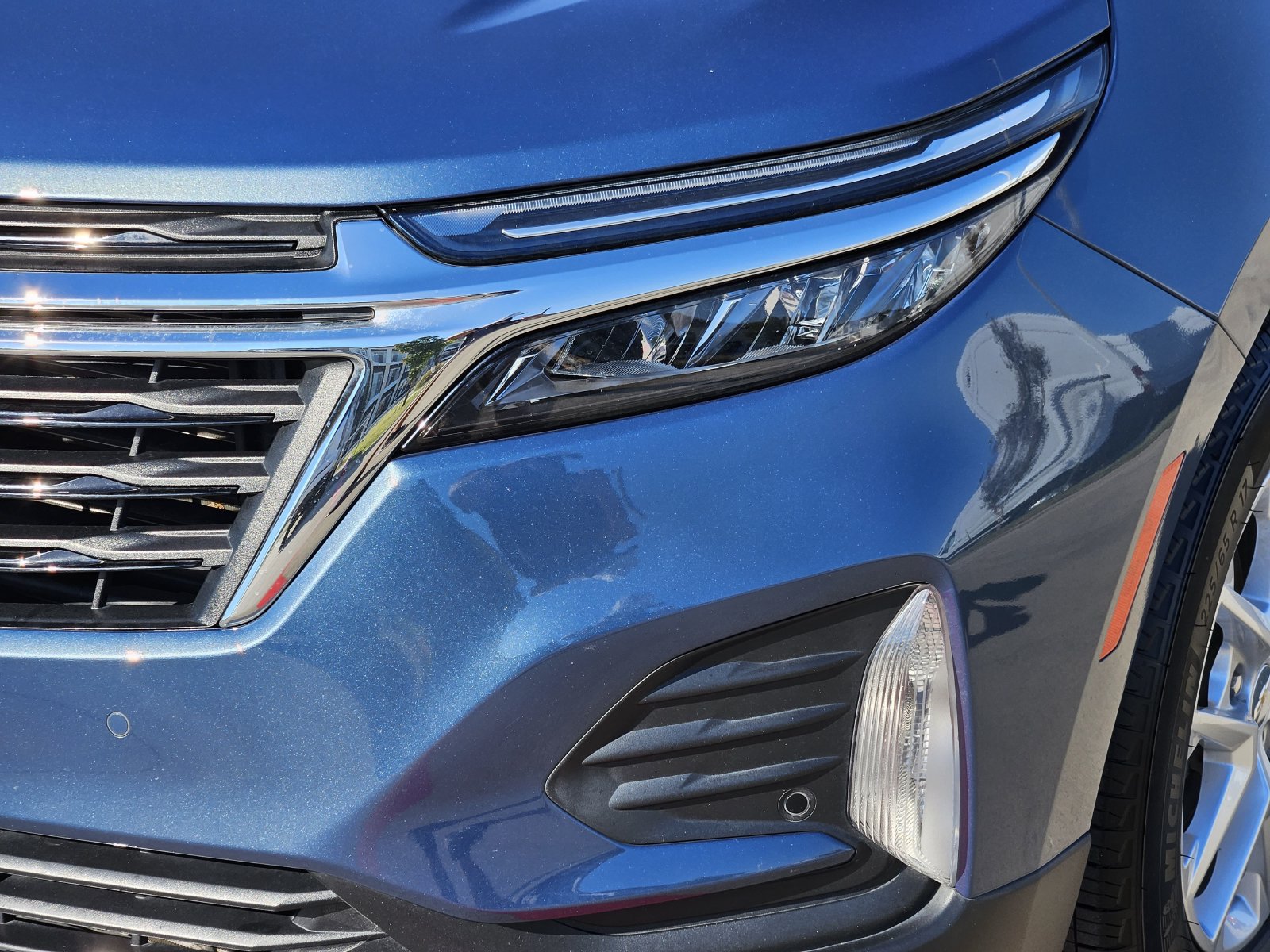 Certified 2024 Chevrolet Equinox LT FWD image 11