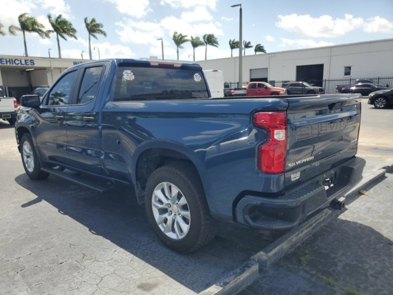 Used 2019 Chevrolet Silverado 1500 Custom w/ Custom Value Package RWD image 6