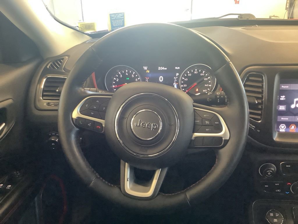 Used 2018 Jeep Compass Trailhawk w/ Cold Weather Group AWD/4WD image 8