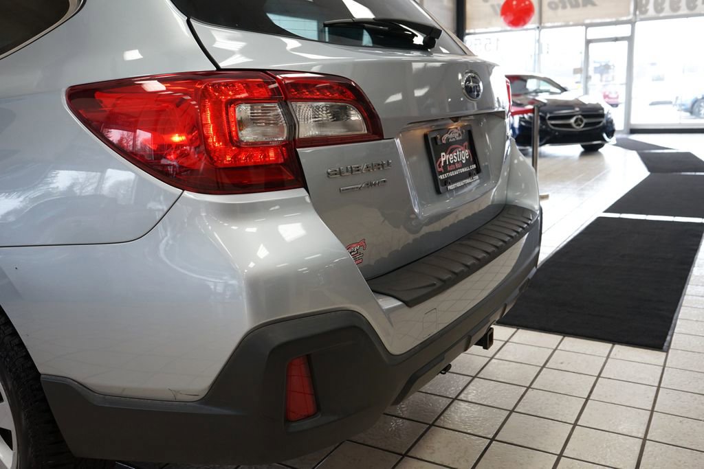 Used 2018 Subaru Outback 2.5i Premium image 14