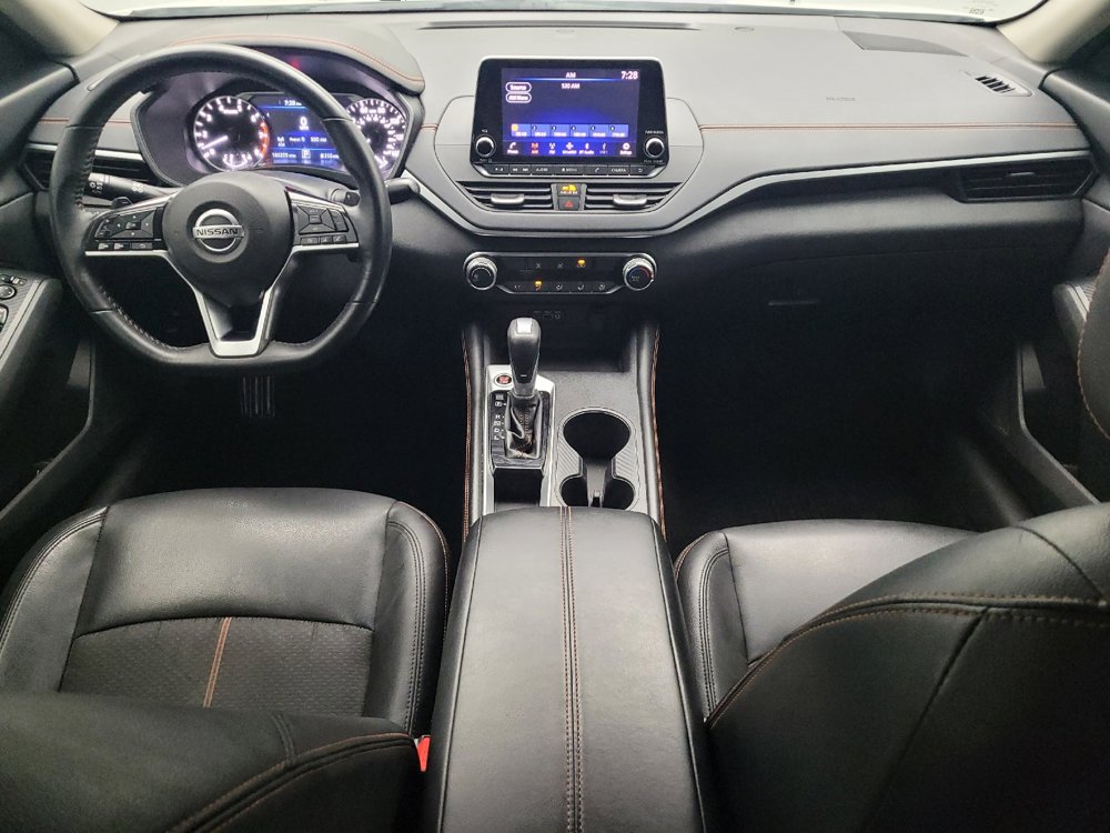 Used 2019 Nissan Altima 2.5 SR FWD image 22