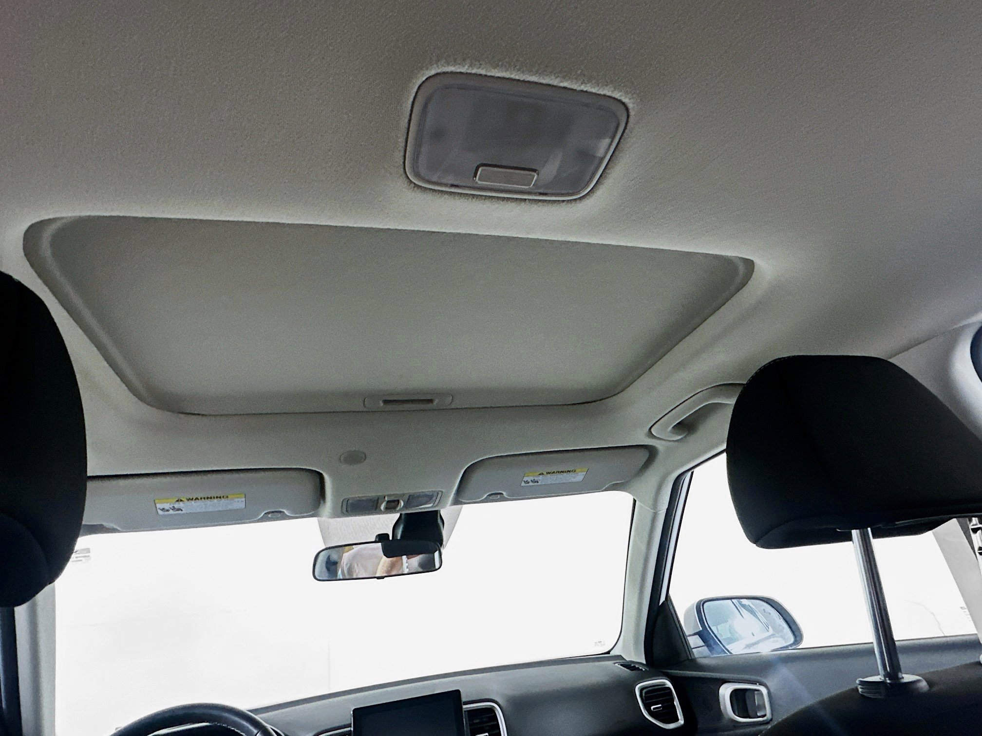 Used 2025 Hyundai Venue SEL FWD image 27