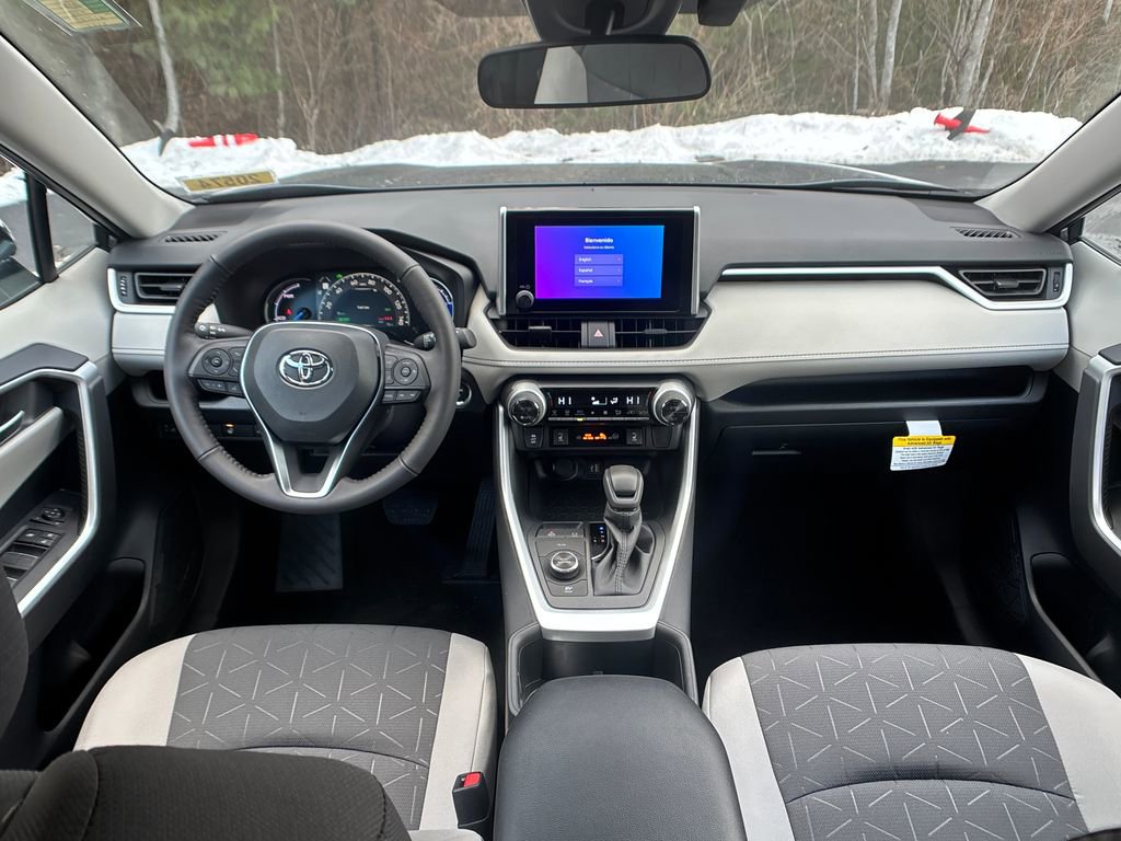 New 2025 Toyota RAV4 XLE w/ Convenience Package image 18