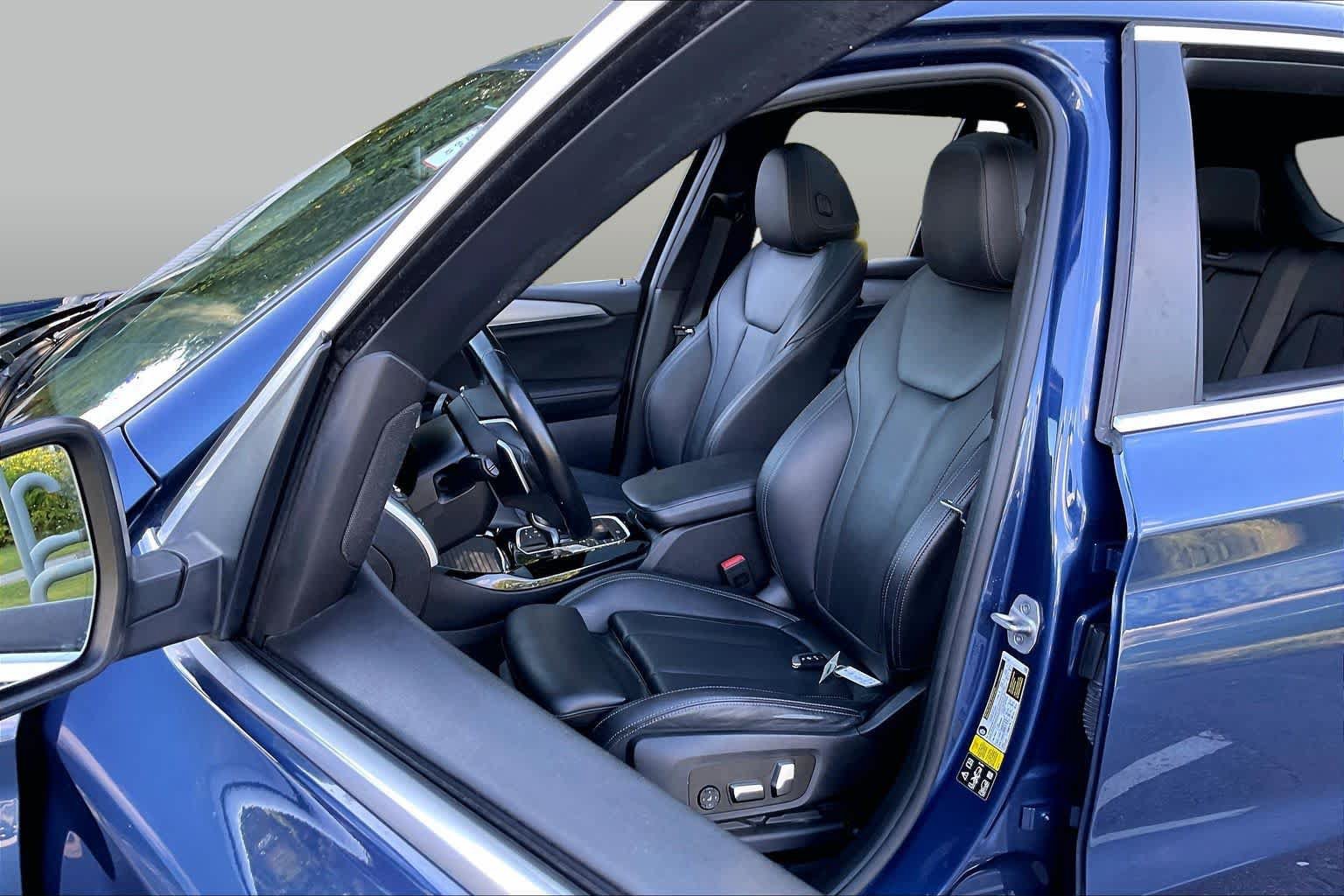 Used 2022 BMW X3 xDrive30i AWD/4WD image 7