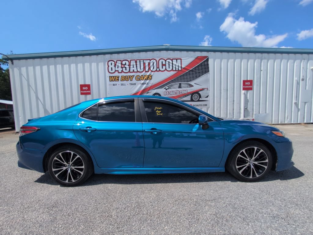 Used 2019 Toyota Camry SE FWD image 9