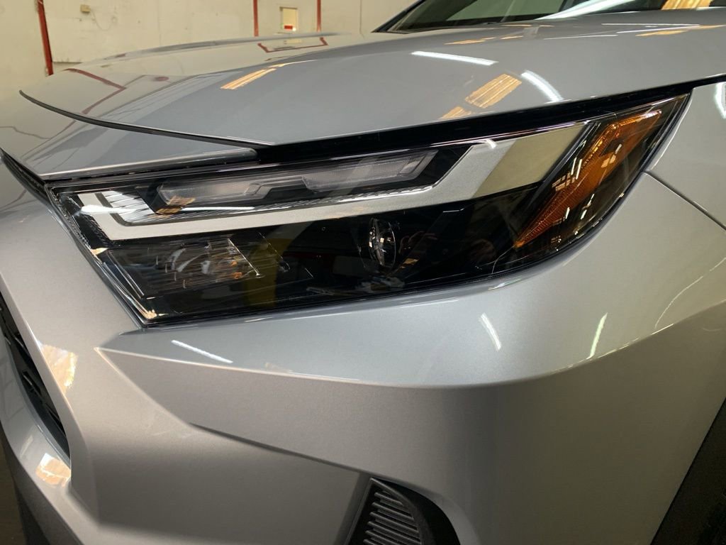 New 2025 Toyota RAV4 XLE image 29