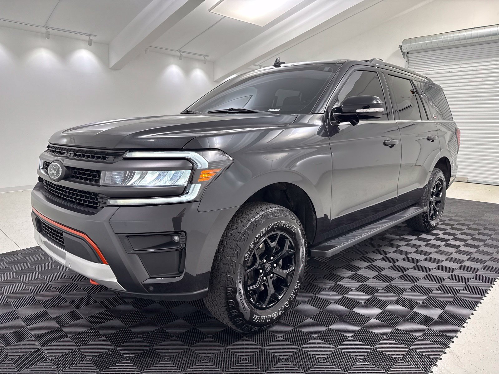 Used 2024 Ford Expedition Timberline AWD/4WD image 3