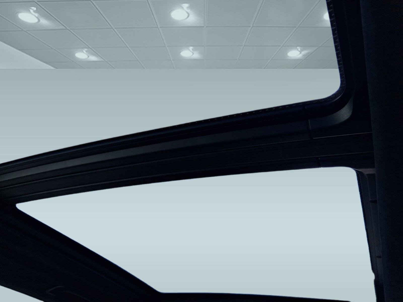 New 2026 BMW X5 M Competition w/ Executive Package image 14