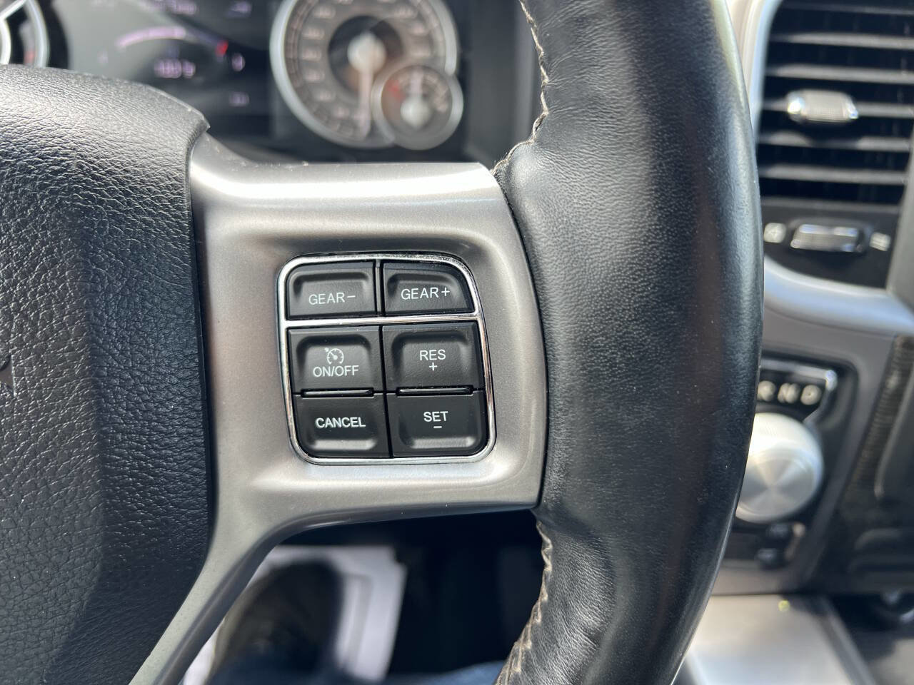 Used 2016 RAM 1500 Limited image 21