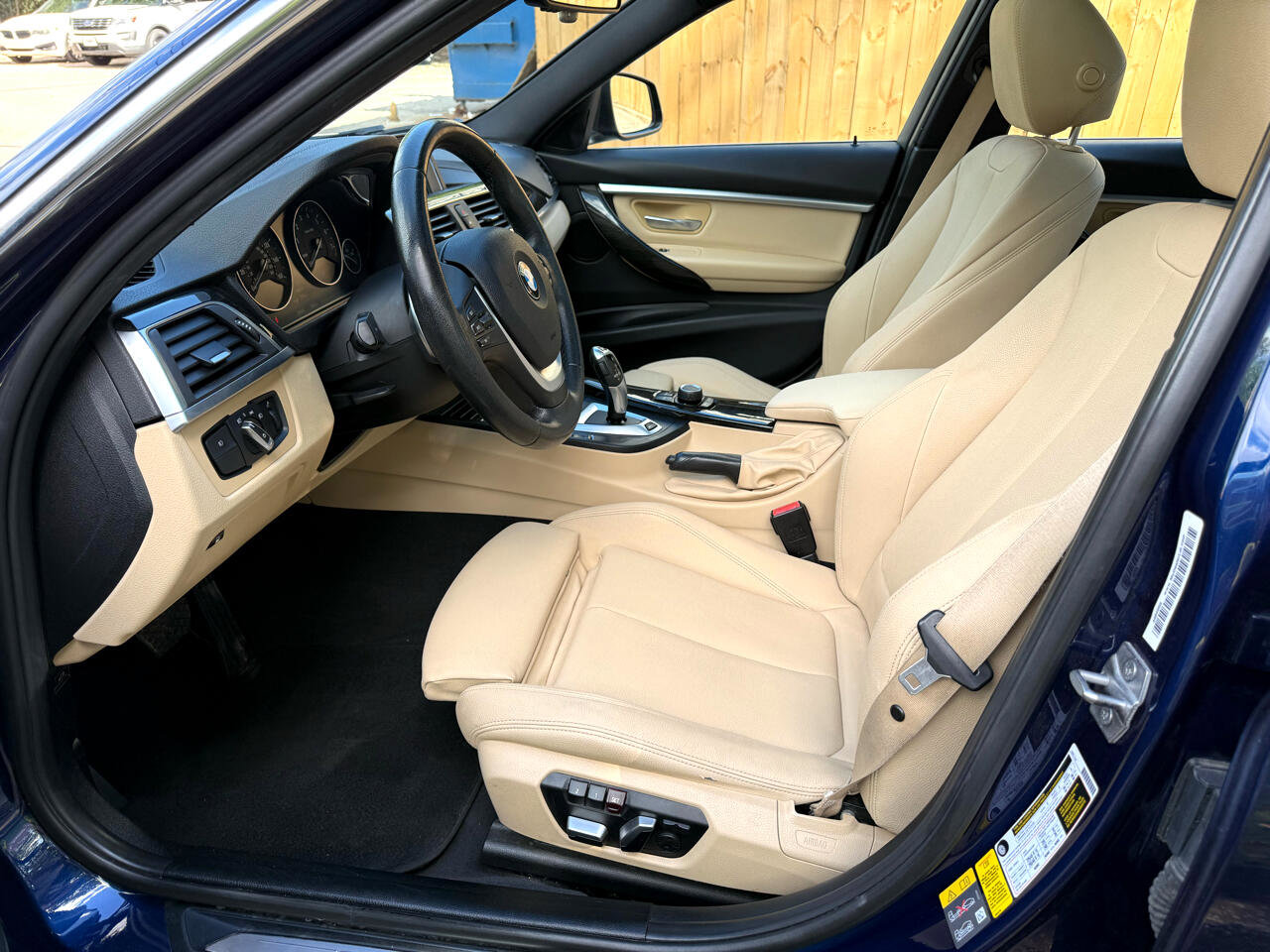 Used 2018 BMW 330e image 26