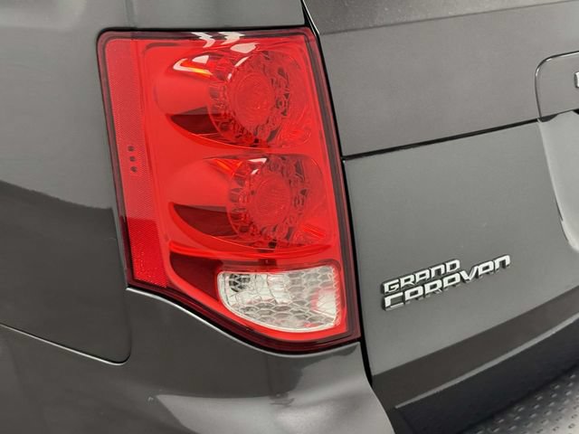 Used 2017 Dodge Grand Caravan GT FWD image 24