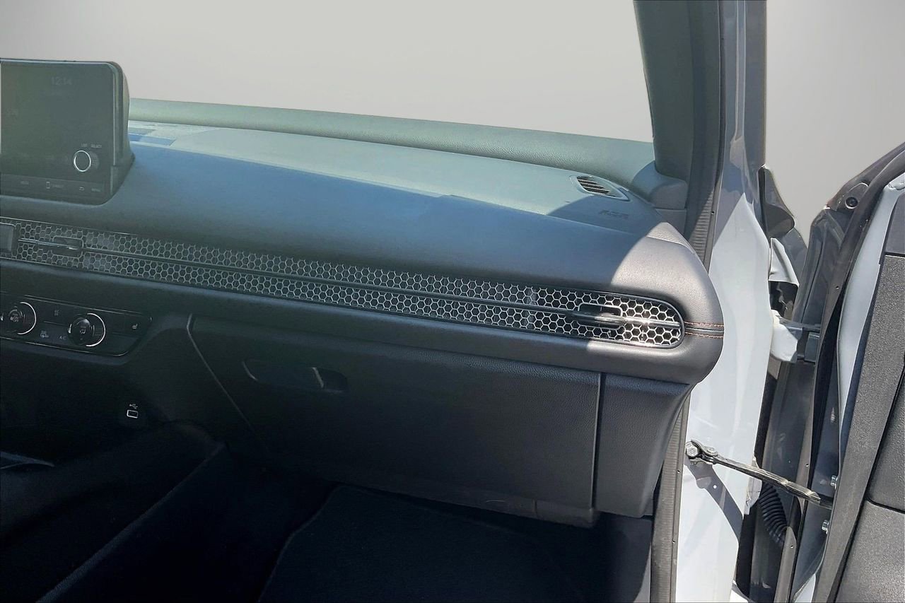 Used 2024 Honda HR-V Sport image 19