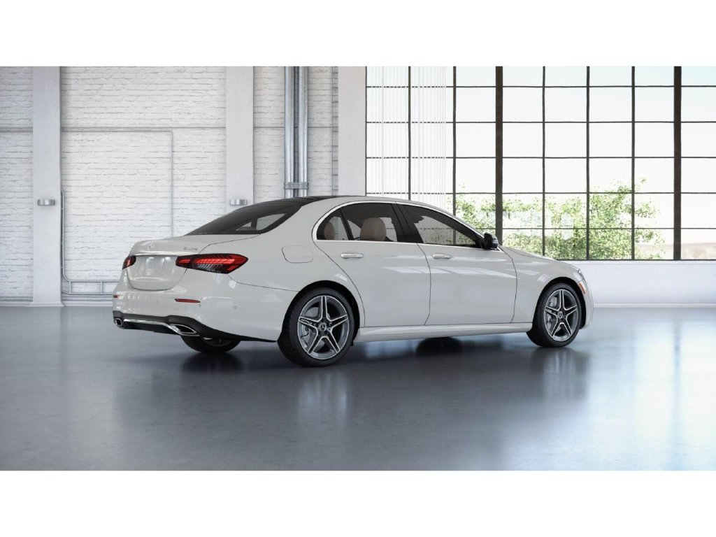 Used 2023 Mercedes-Benz E 350 4MATIC Sedan image 21