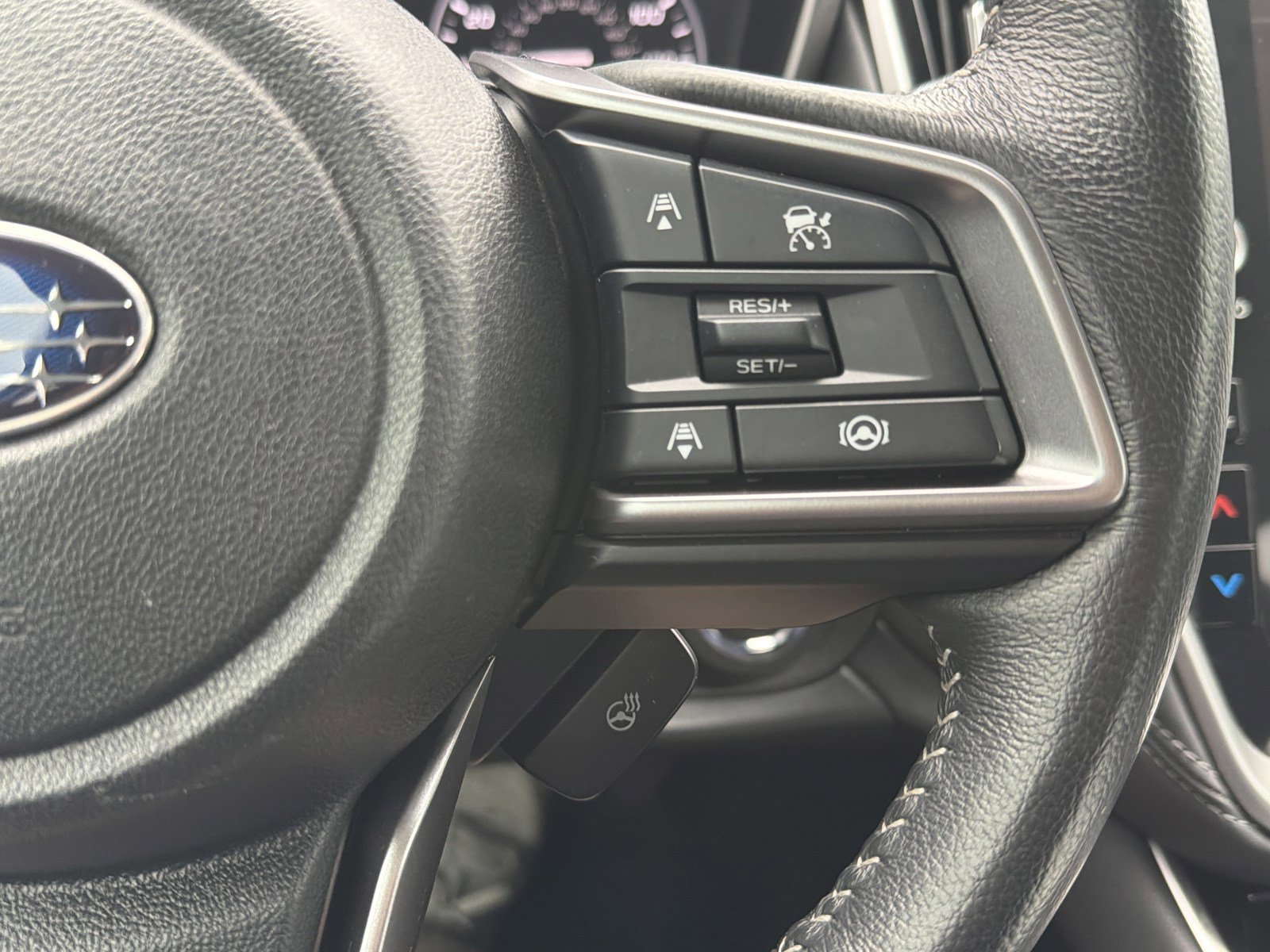 Used 2024 Subaru Outback Limited image 29