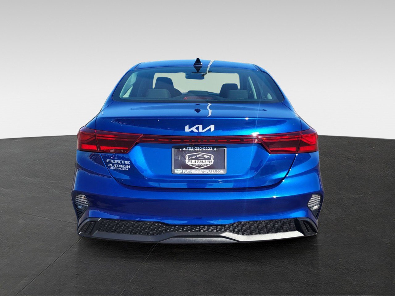 Used 2024 Kia Forte LXS image 6