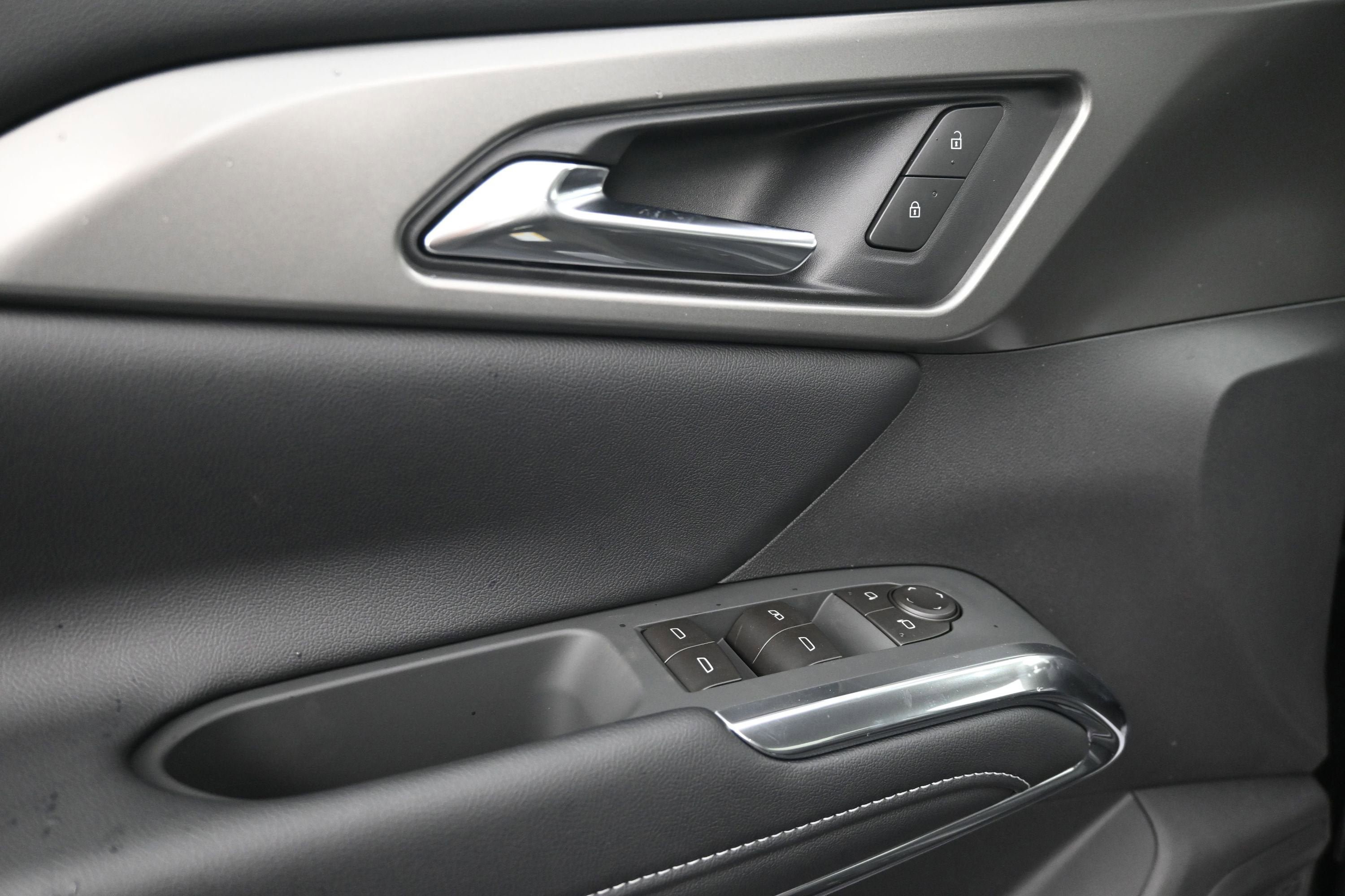 New 2026 Chevrolet Traverse LT AWD/4WD image 25