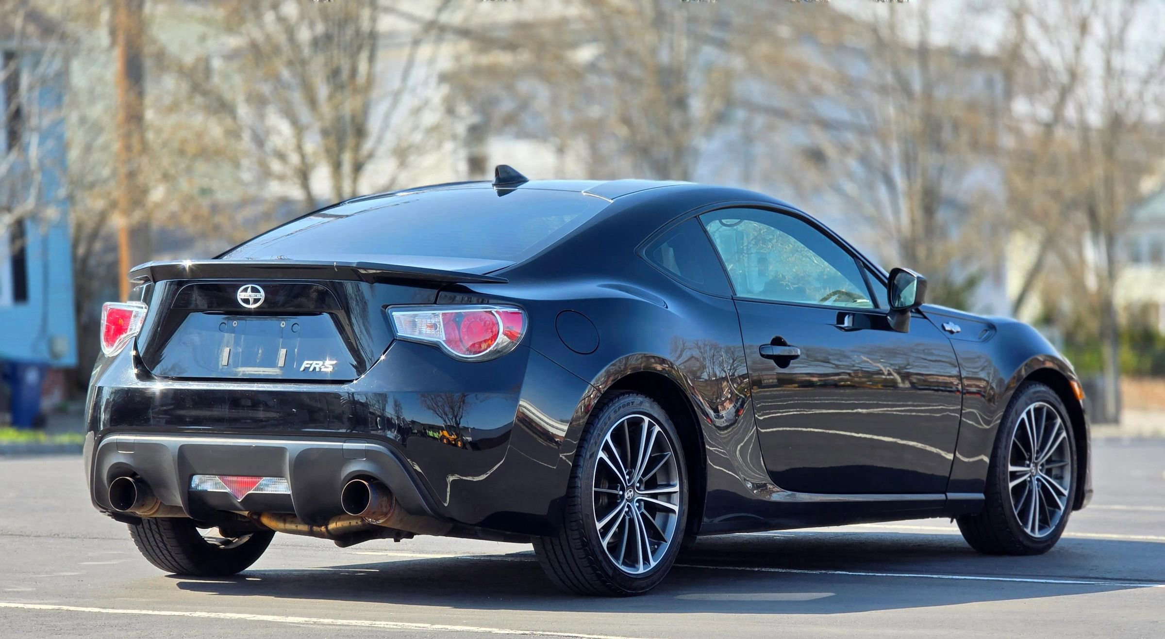 Used 2015 Scion FR-S RWD image 5