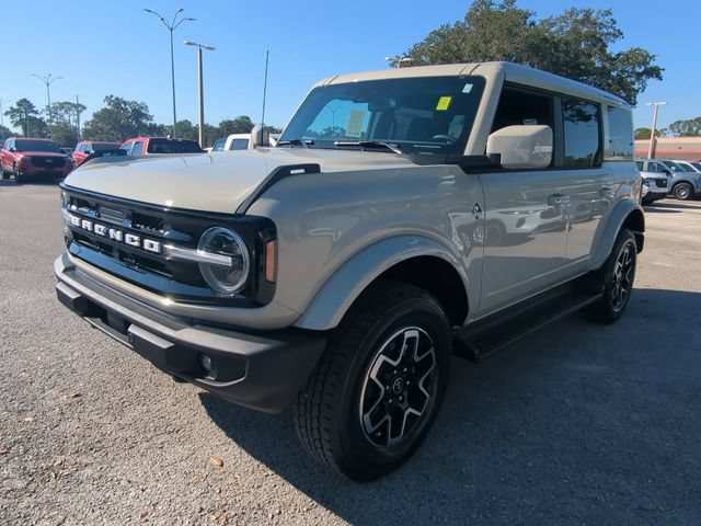New 2025 Ford Bronco Outer Banks AWD/4WD image 9