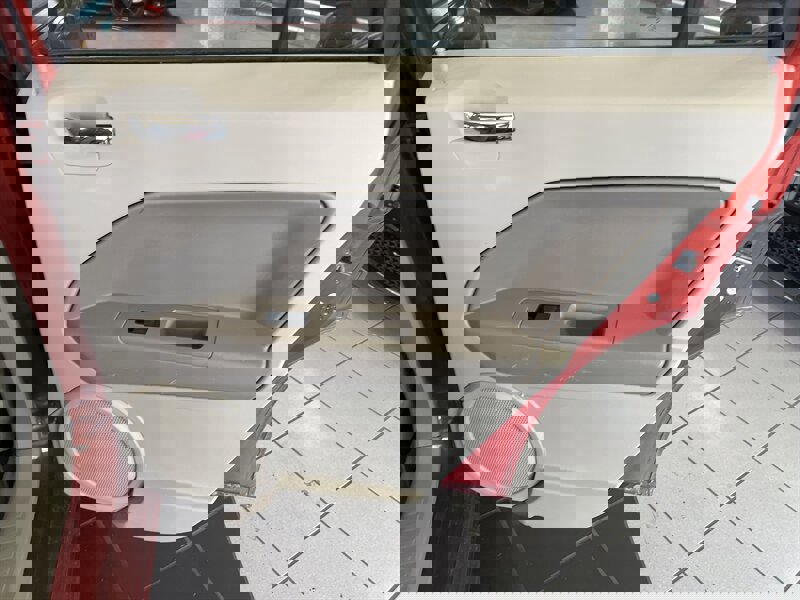 Used 2009 Dodge Caliber SXT image 21