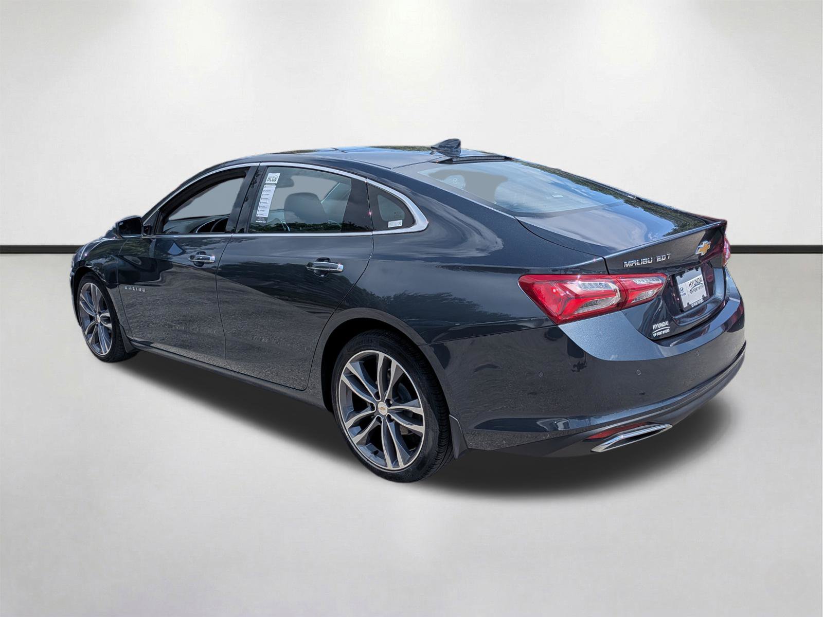 Used 2021 Chevrolet Malibu Premier FWD image 6