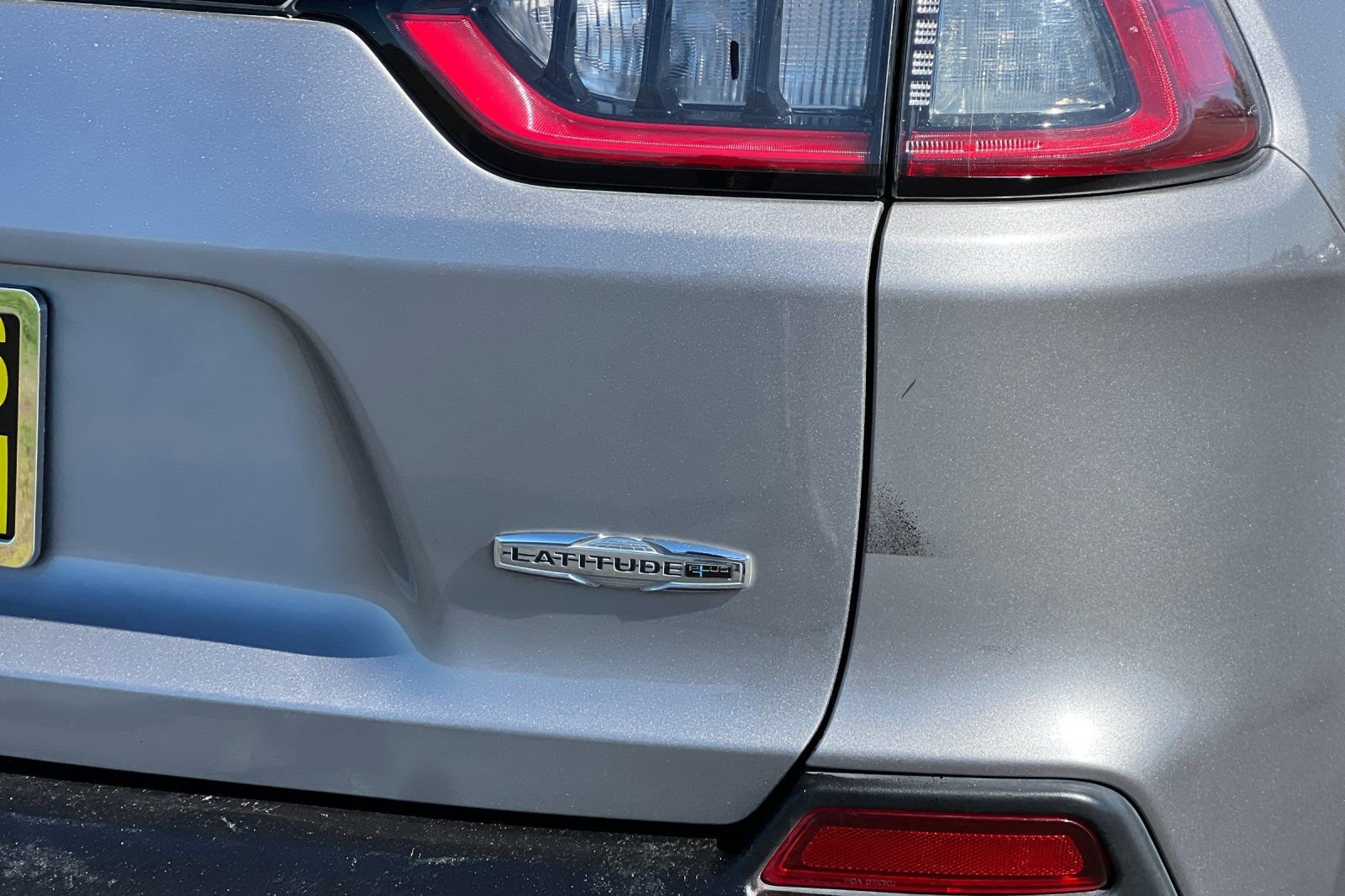 Used 2019 Jeep Cherokee Latitude Plus w/ Cold Weather Group image 26