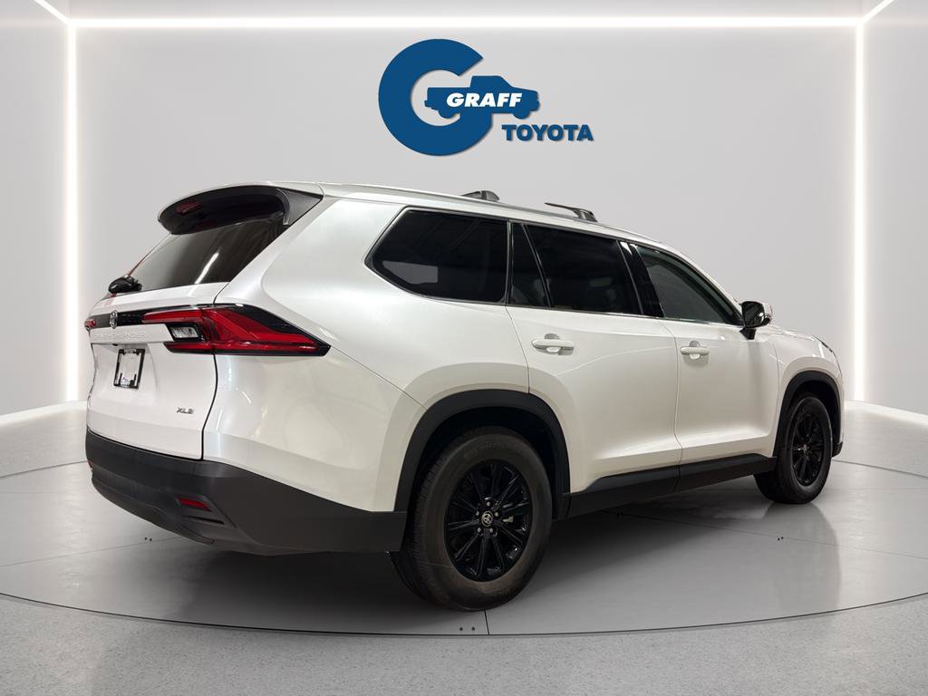 Used 2024 Toyota Grand Highlander XLE image 8