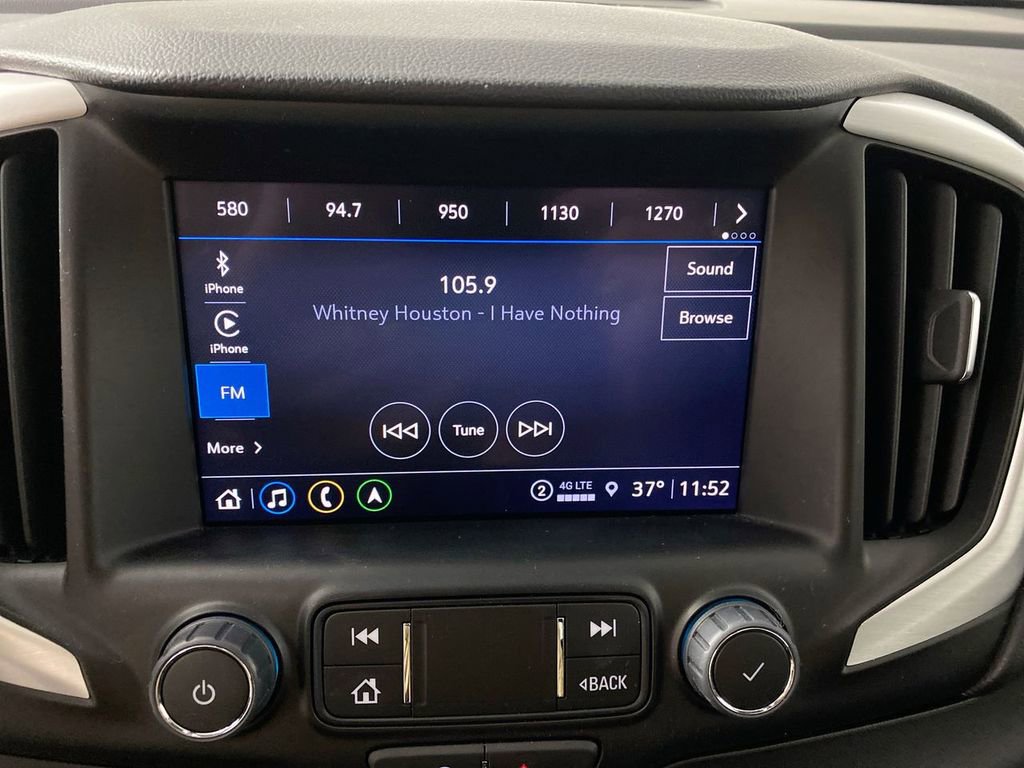 Used 2023 GMC Terrain SLE w/ Driver Convenience Package image 16