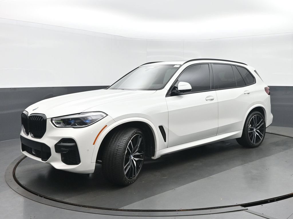 Used 2022 BMW X5 M50i w/ Executive Package AWD/4WD image 7