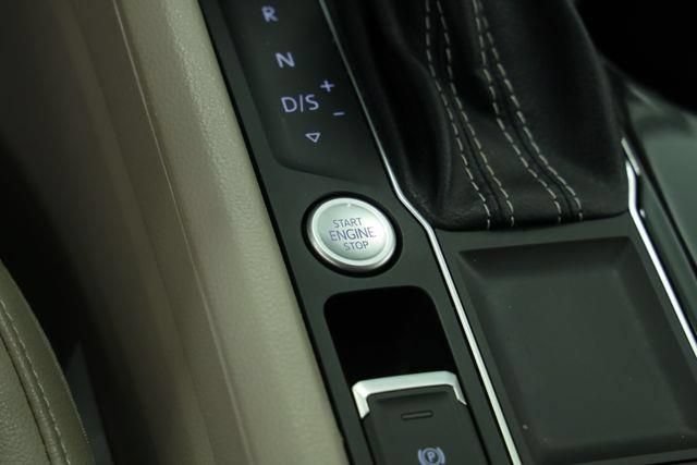 Used 2022 Volkswagen Atlas SE w/ Black Wheel Package FWD image 20