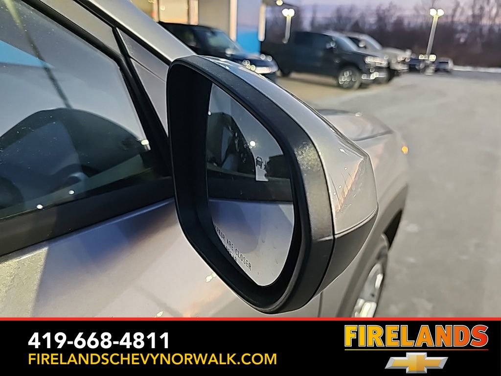 New 2026 Chevrolet Trax LS w/ LS Convenience Package image 17