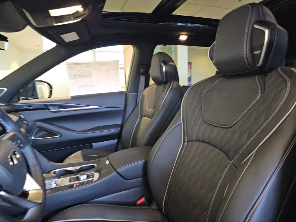 New 2026 INFINITI QX60 Autograph w/ Dark Cargo Package image 24