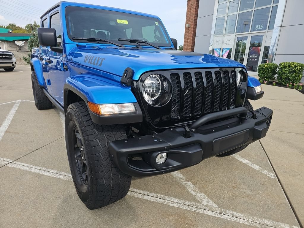 Used 2021 Jeep Gladiator Sport AWD/4WD image 4