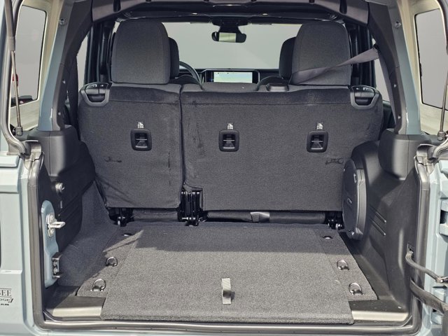 New 2025 Jeep Wrangler Unlimited Rubicon w/ XTREMEE 35" Tire Package image 12