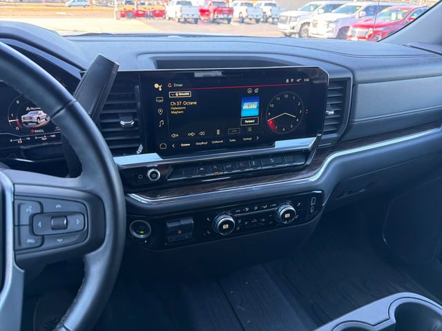 Used 2024 GMC Sierra 1500 SLE image 20