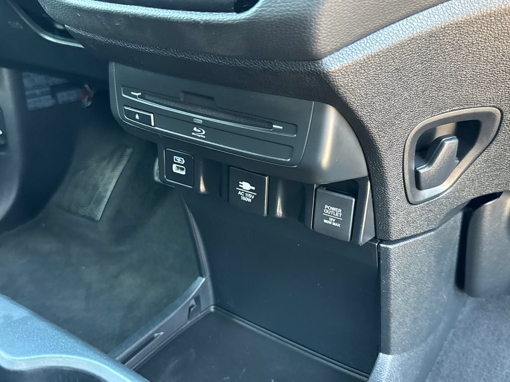 Used 2023 Honda Odyssey Touring image 15