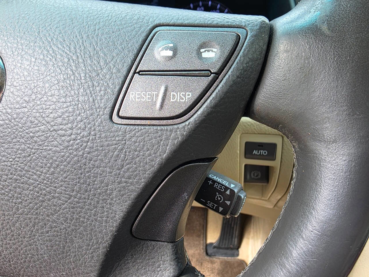 Used 2010 Lexus LS 460 image 21