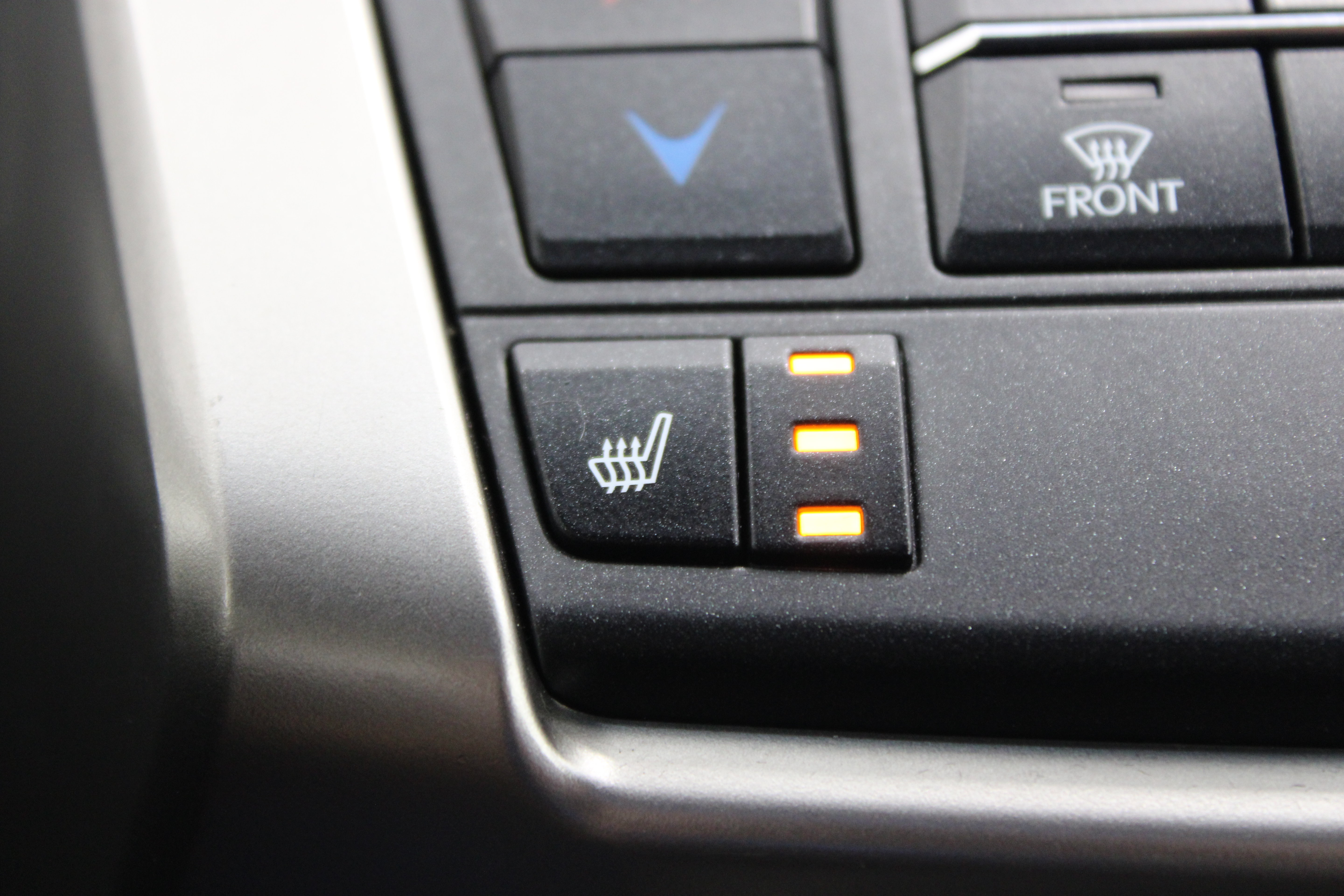 Used 2015 Lexus NX 200t F Sport w/ Navigation System Package FWD image 23