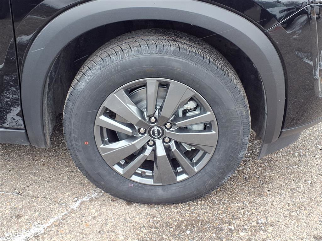 Used 2024 Nissan Pathfinder SV image 46