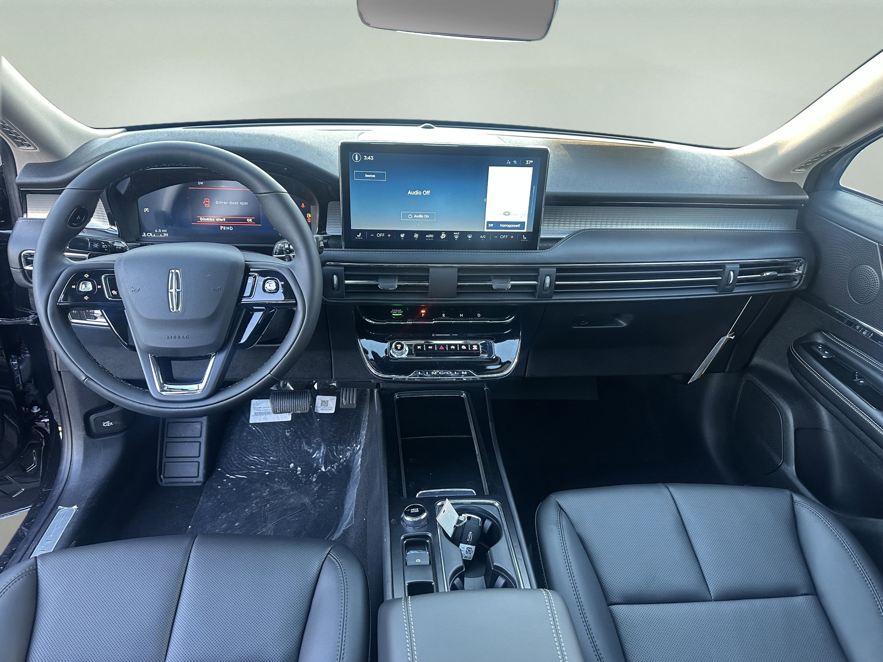 New 2026 Lincoln Corsair Premiere image 11