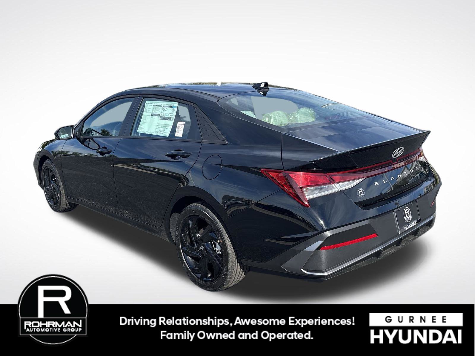 New 2026 Hyundai Elantra SEL Sport FWD image 7